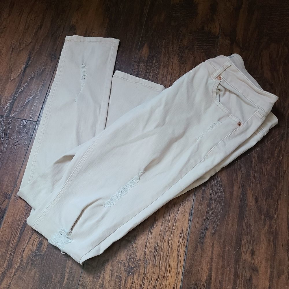 Refuge Distressed Jeans - Picture 7 of 8